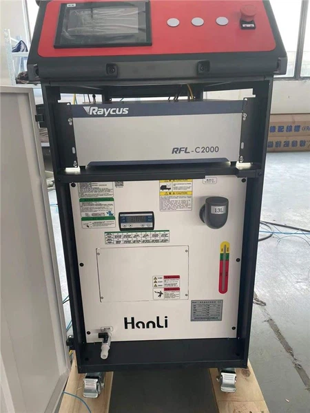 China 1000W 1500W Hand Held Portable Fiber Laser Welding Machine Handheld Price With Raycus For Soldering Metal Laser Welder